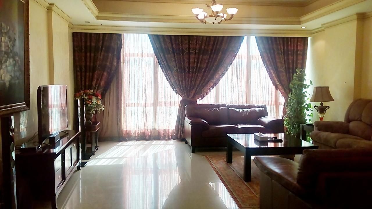 Zubara Plaza II Apartment Manama Exterior photo